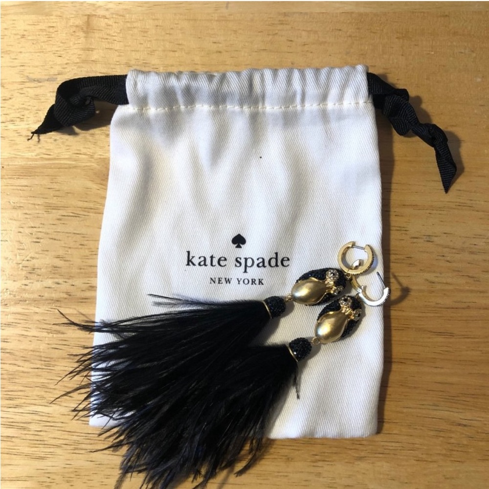 Kate spade earrings Dashing
Beauty Black Gold Penguin Tassel
Feather Earrings